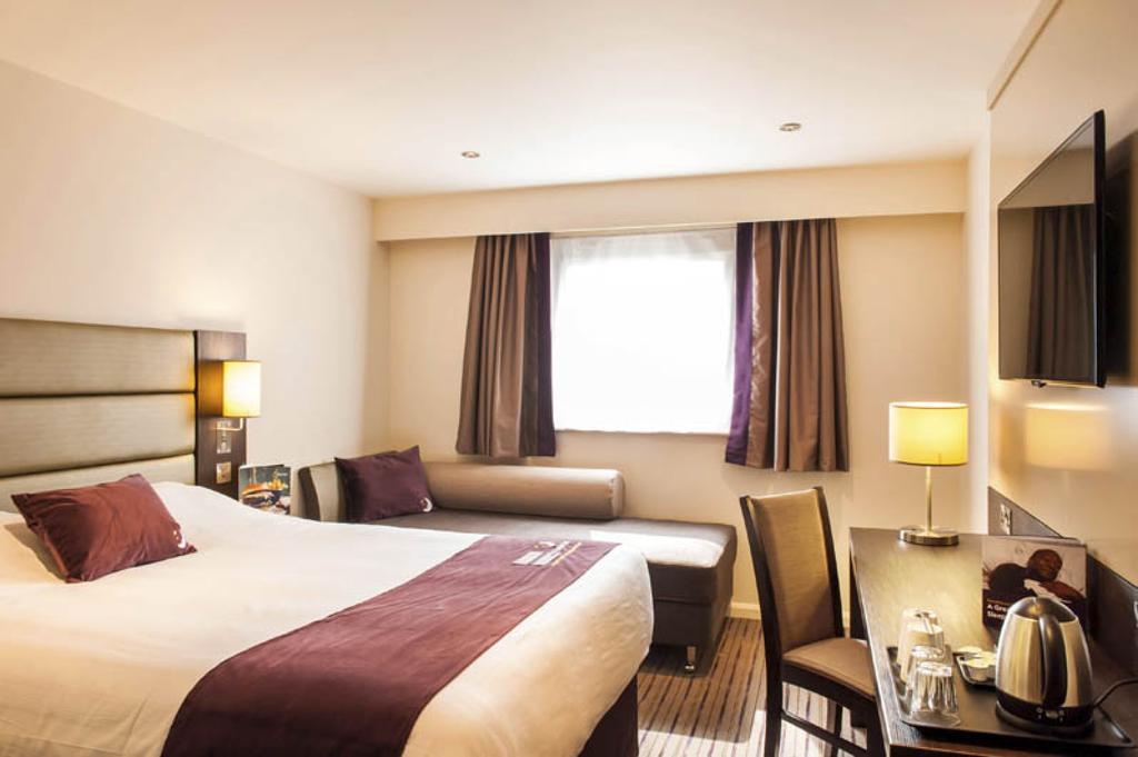 Premier Inn Tring Εξωτερικό φωτογραφία